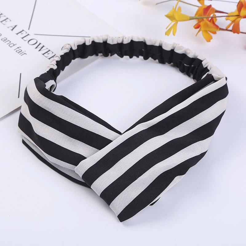 Strips Patterned Elastic Headband - Image 3