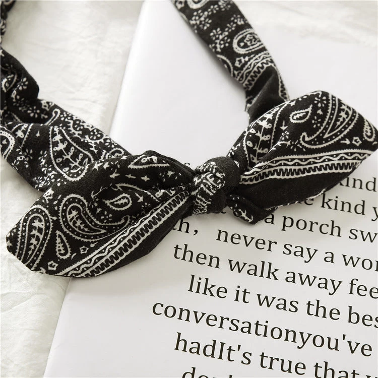 Paisley Print Elastic Headband With Bow - Image 4