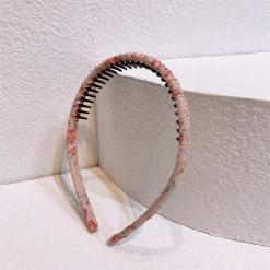 Floral Prints Ruched Headband With Teeth