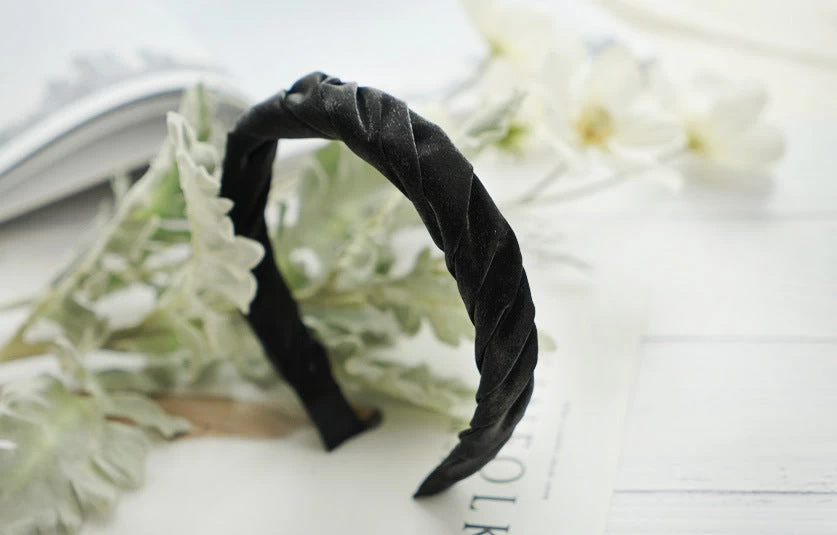 Ruched Headband - Image 8
