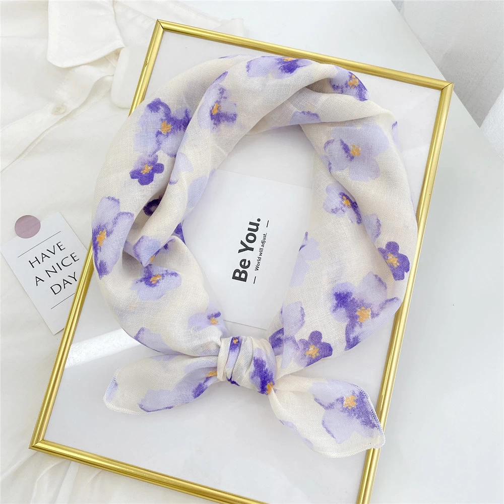 Flowers Print Square Scarf - Image 18