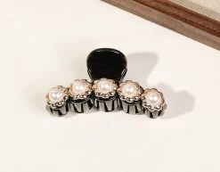 Small Black Hair Claw With Pearls
