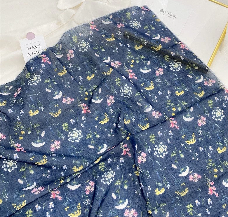 Flowers Print Square Scarf - Image 9