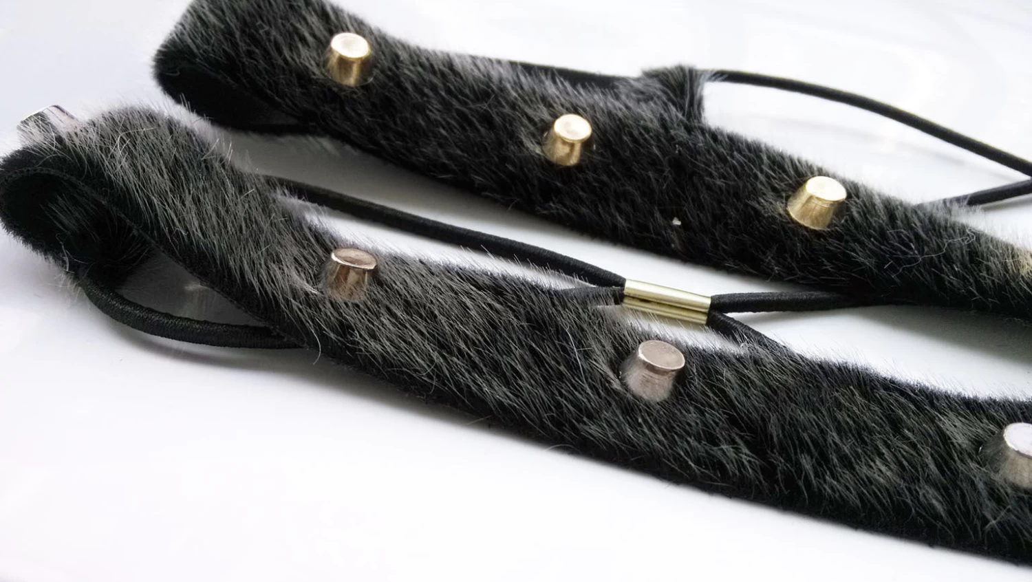 Synthetic Fur With Rivets Elastic Headband - Image 4