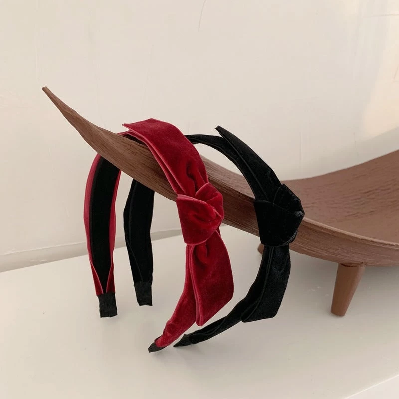 Velvet Headband With Bow