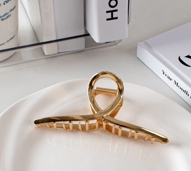 Plain And Patterned Metal Hair Claw - Image 8