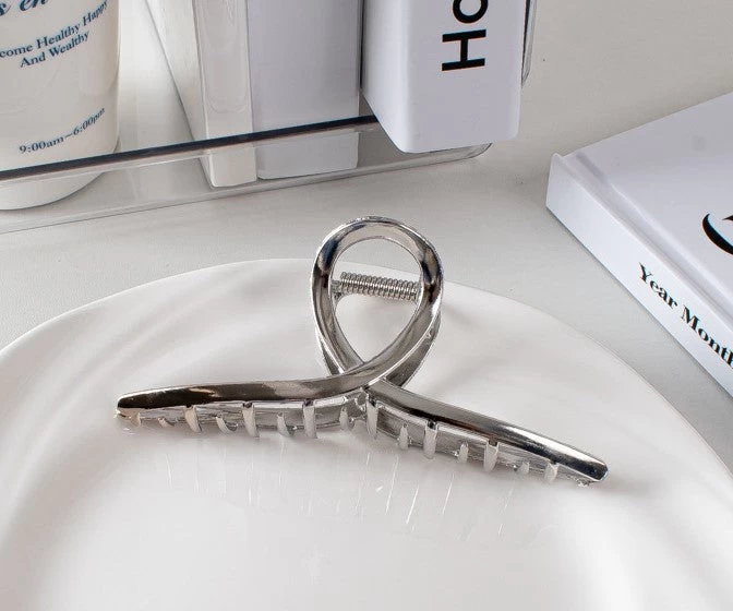 Plain And Patterned Metal Hair Claw - Image 9