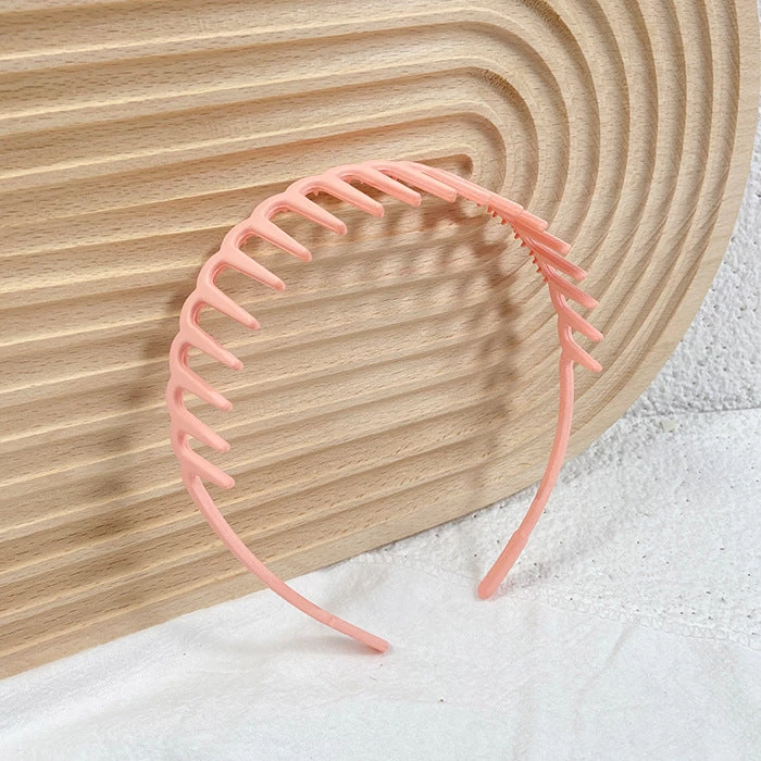 Acrylic Headband With Long Teeth - Image 11