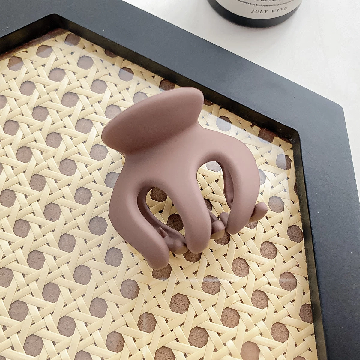 Matte Acrylic Small Hair Claw - Image 9