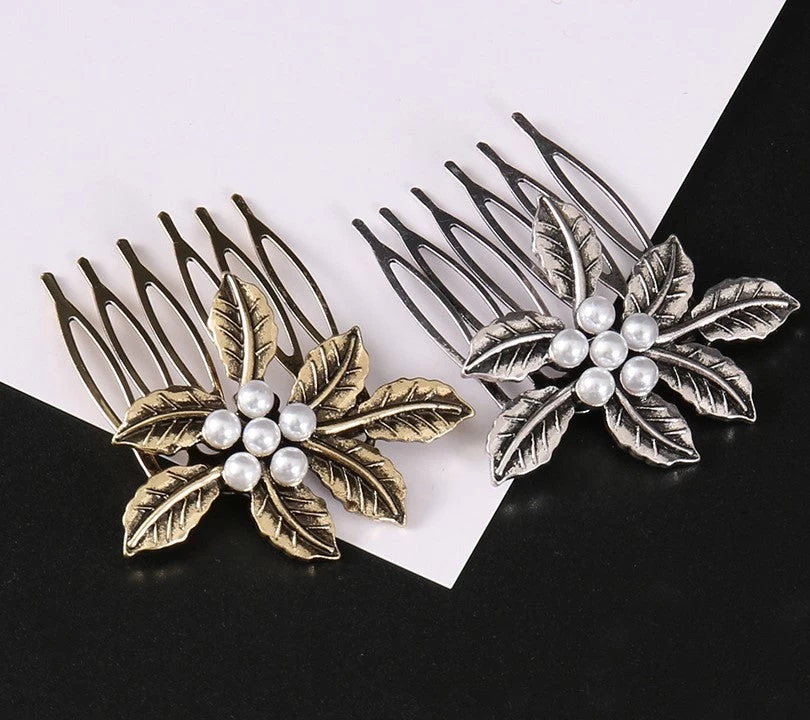 Metallic Leaves Small Hair Comb - Image 3