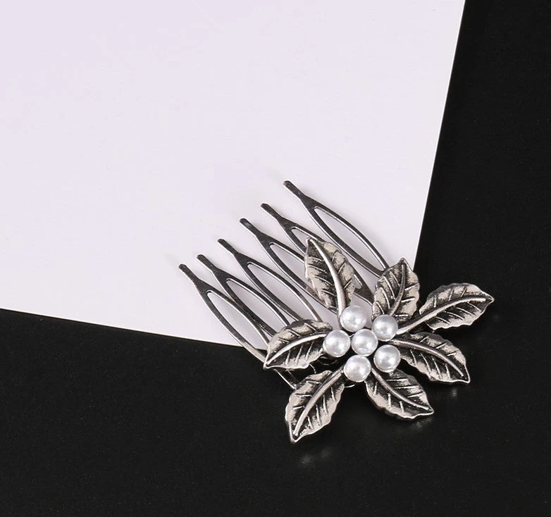 Metallic Leaves Small Hair Comb - Image 2