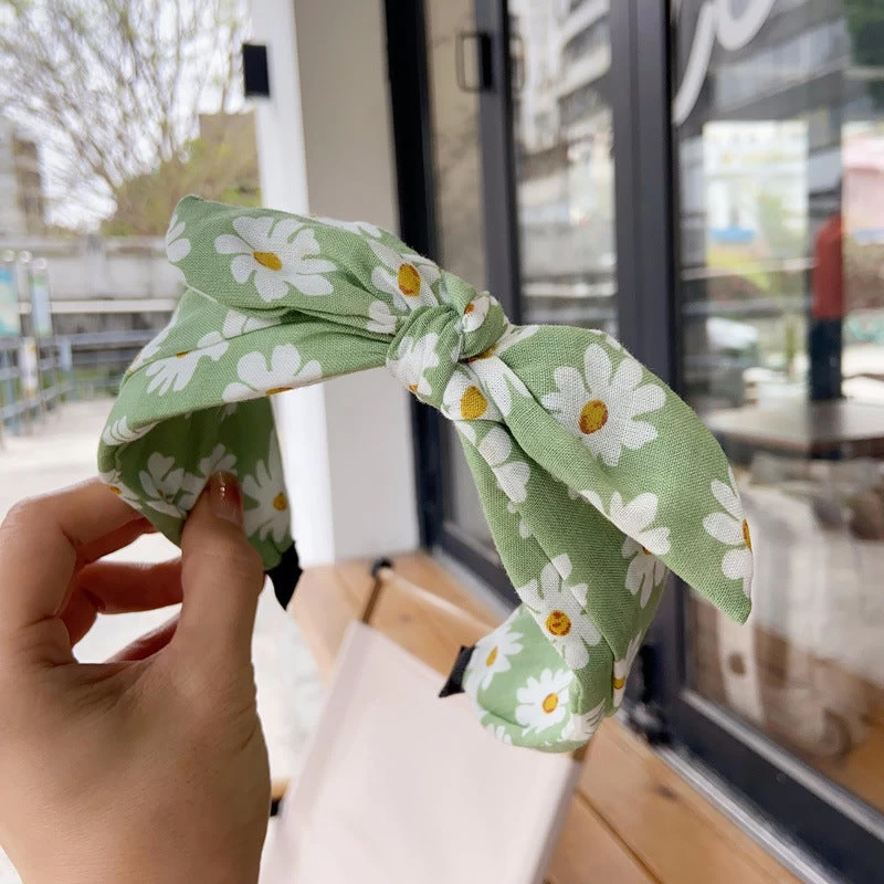 Daisy Print Headband With Bow - Image 7