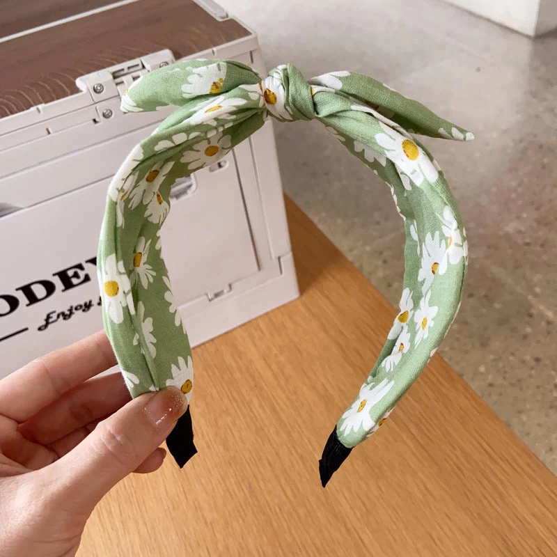 Daisy Print Headband With Bow - Image 8
