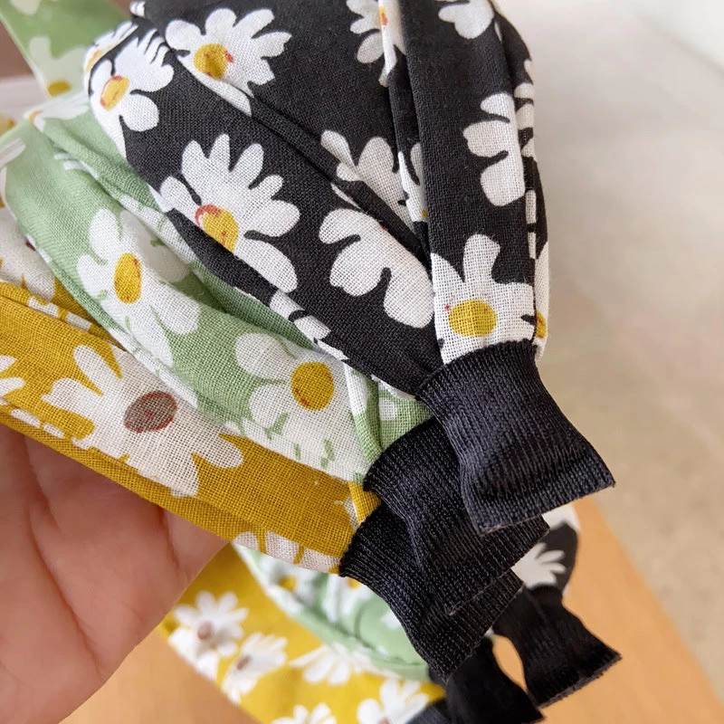 Daisy Print Headband With Bow - Image 5