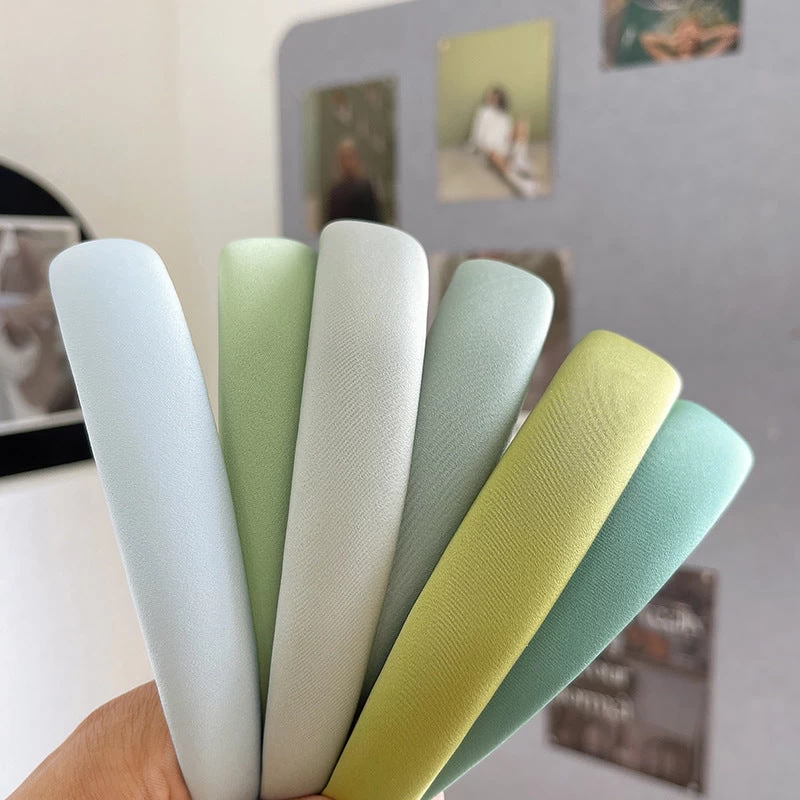 2.5cm Wide Plain Colour Thinly Padded Headband - Image 3