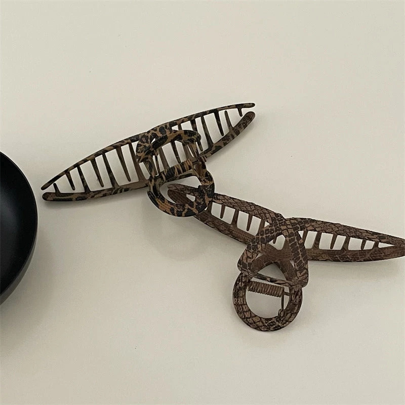 Printed Metal Hair Claw - Image 3