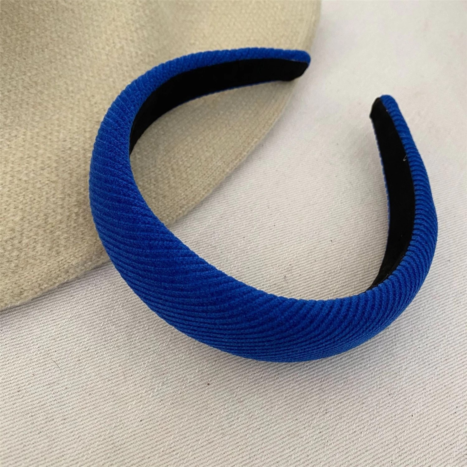 3-cm Wide Thinly Padded Plain Corduroy Headband - Image 2