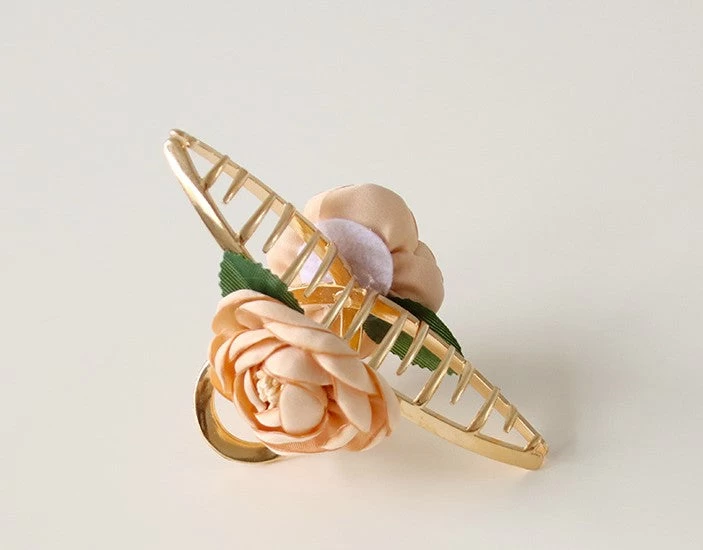 Gold Metal Hair Claw With Flowers - Image 5