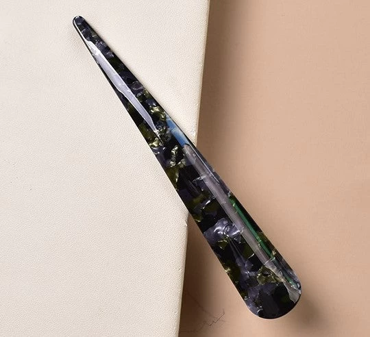 Large Size Resin Ibis Clip In Multicolours - Image 12