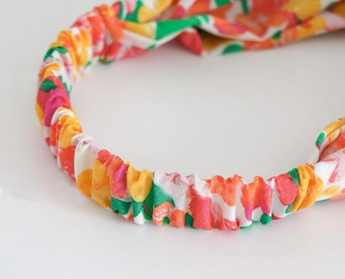 Bright Floral Elastic Headband - Image 3