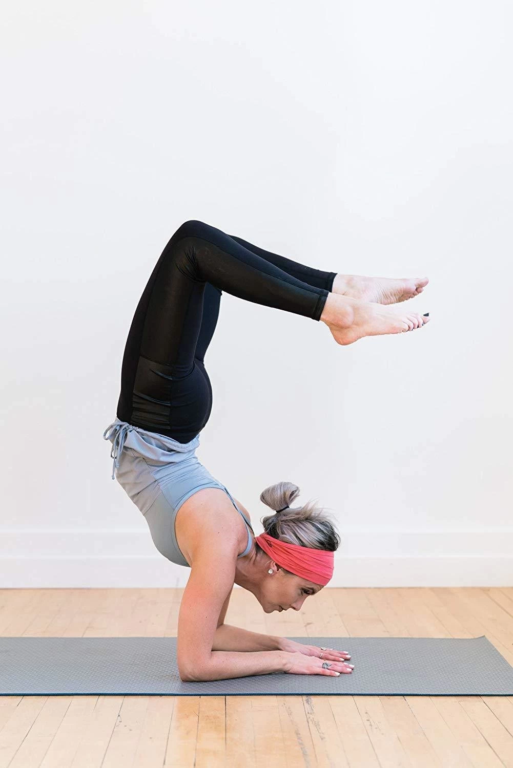 Plain Sporty Bandanna Headband - Image 5