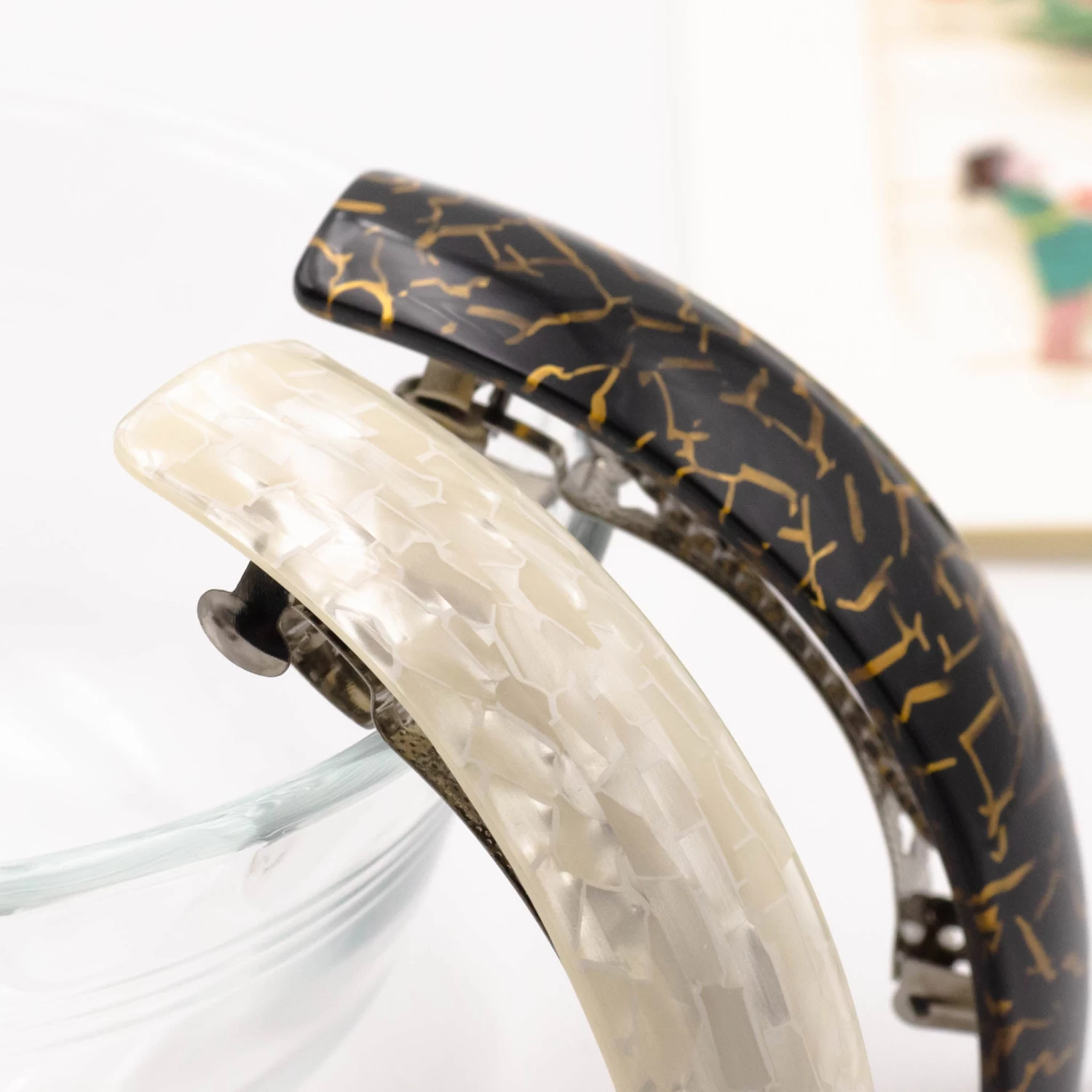 Patterned Arch Rectangle Hair Barrette - Image 5