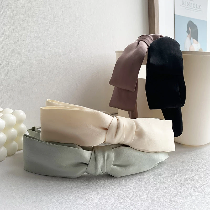 Soft Headband With Large Bow In Plain Colours - Image 2