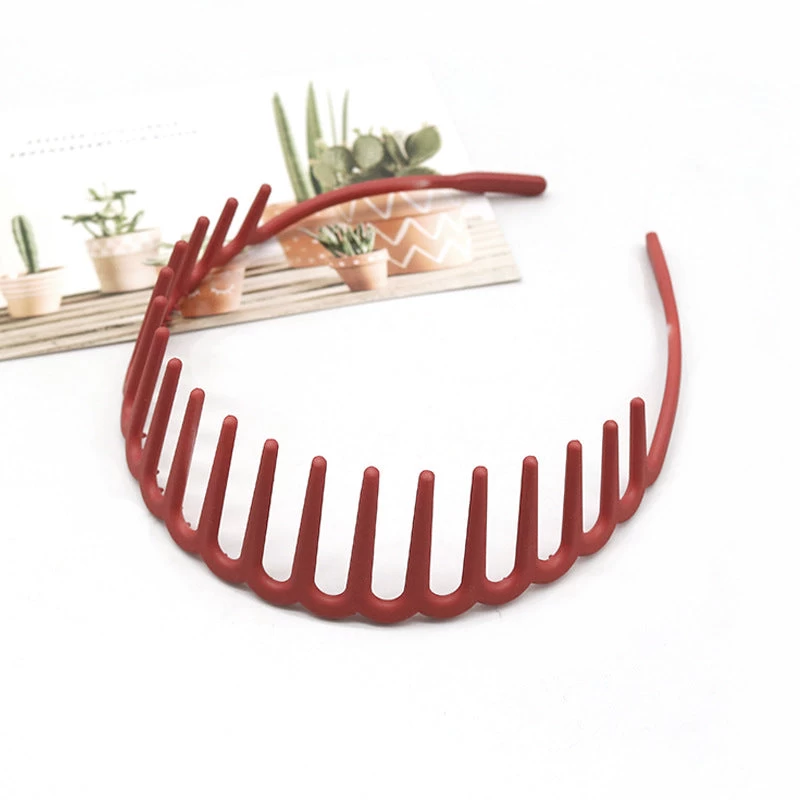 Acrylic Headband With Long Teeth - Image 15